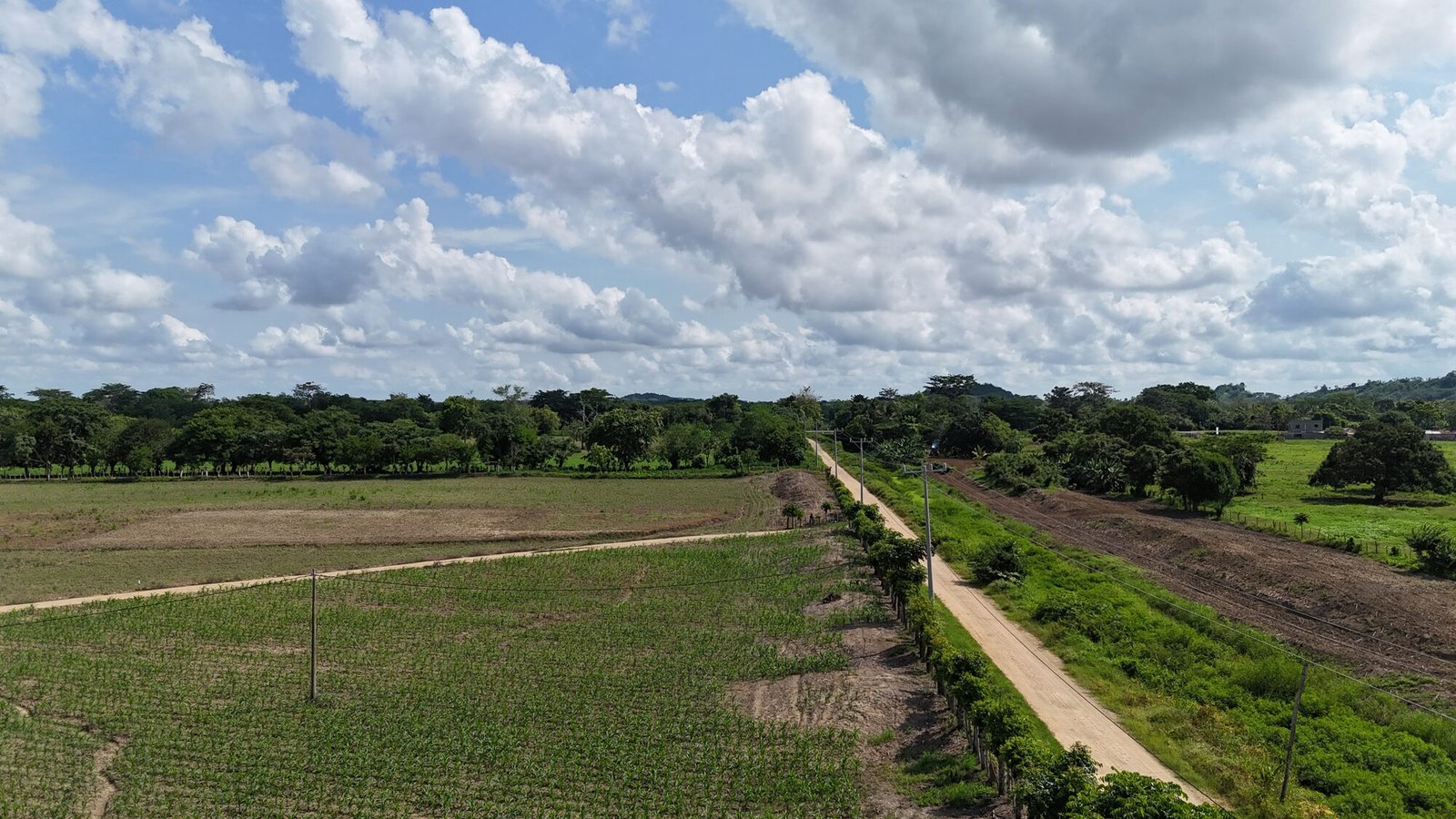 Vista aérea de un predio rural en Colombia